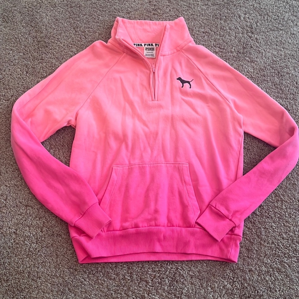 Woman’s PINK sweatshirt
